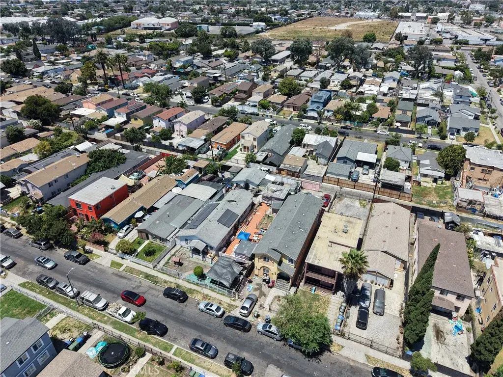 1105 E 113th, Los Angeles