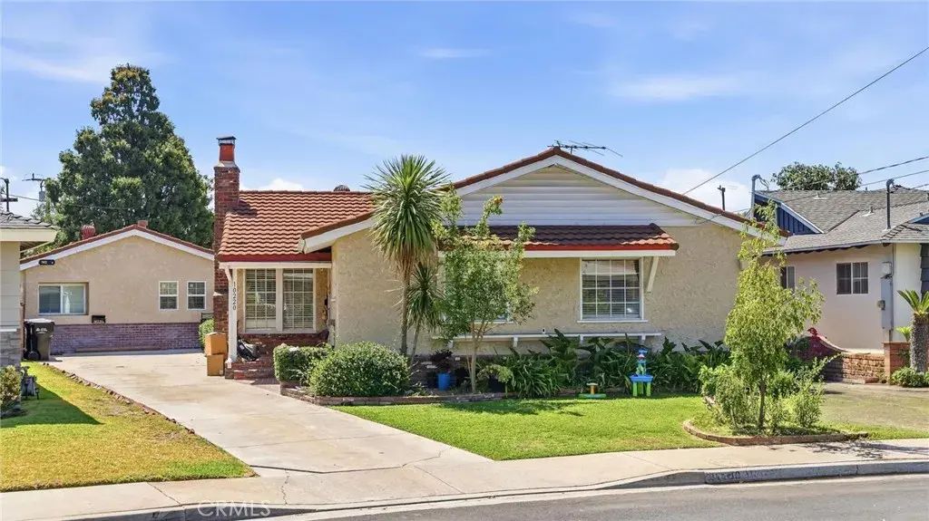 10220 Randwick Drive, Temple City