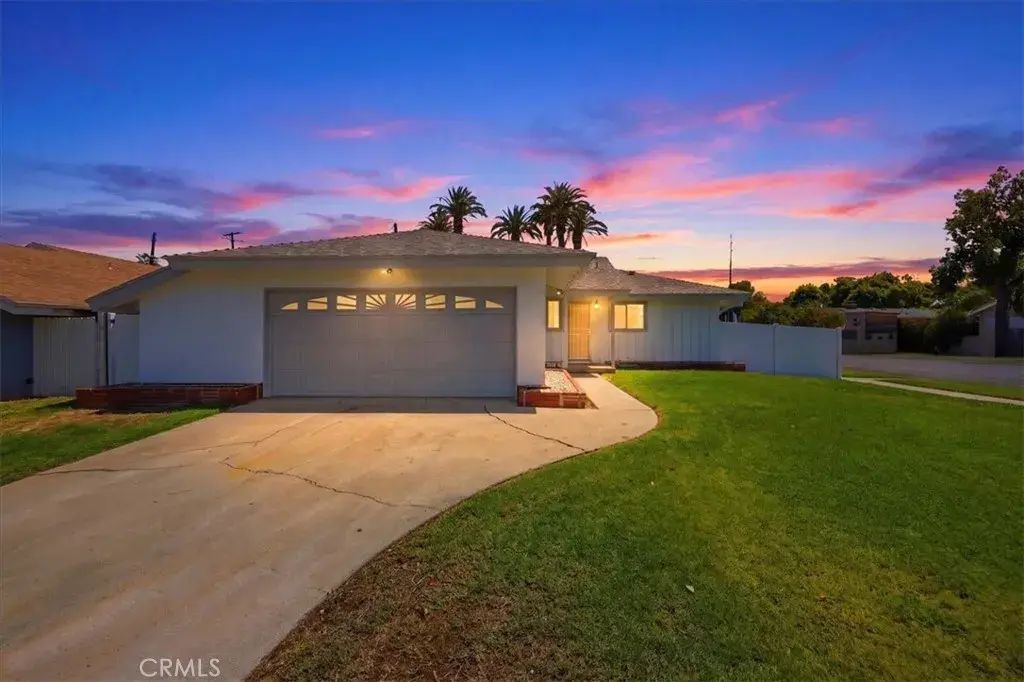 4305 Salerno, Riverside