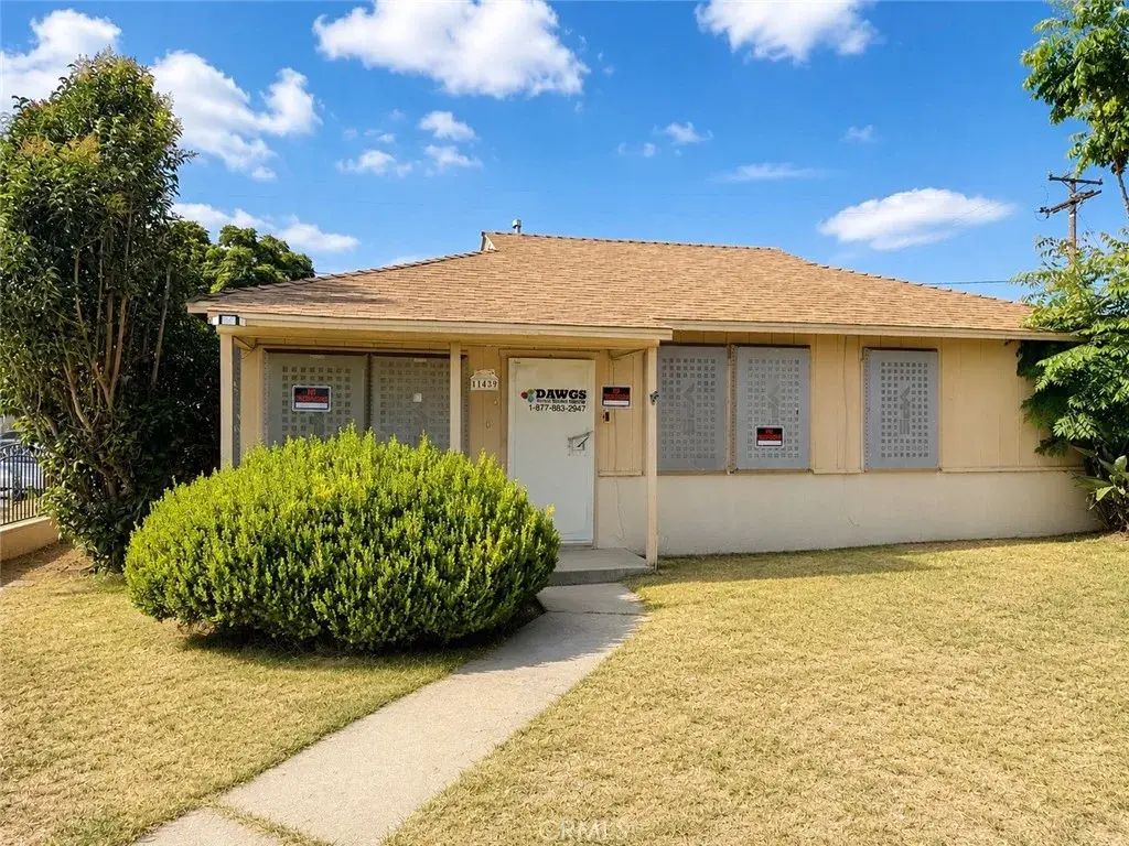 11439 Rosecrans, Norwalk