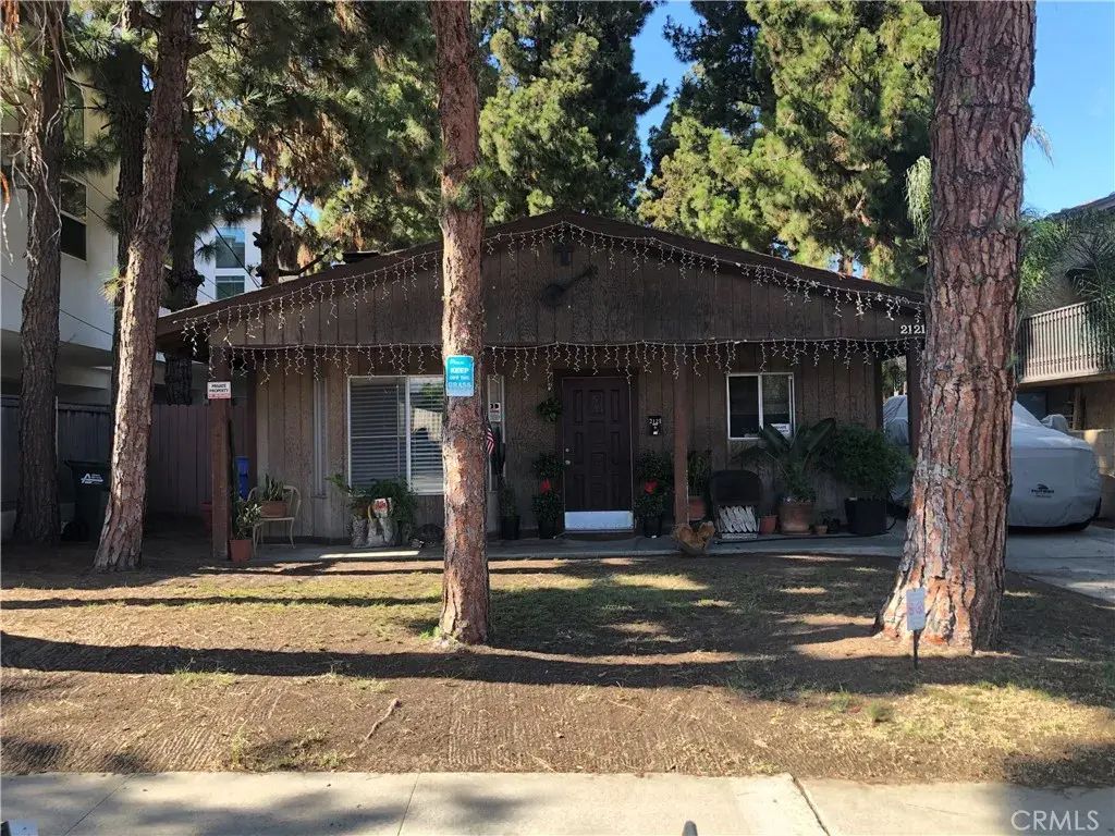 2121 Grant, Redondo Beach