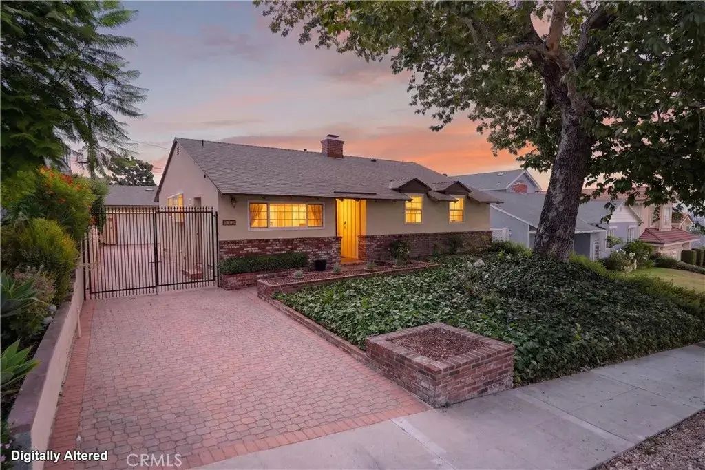 742 Irving, Burbank