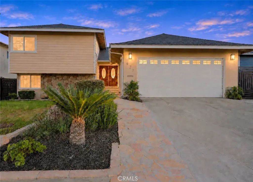 977 Oakhorne, Harbor City