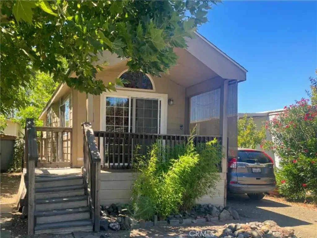 5935 Live Oak 50, Kelseyville