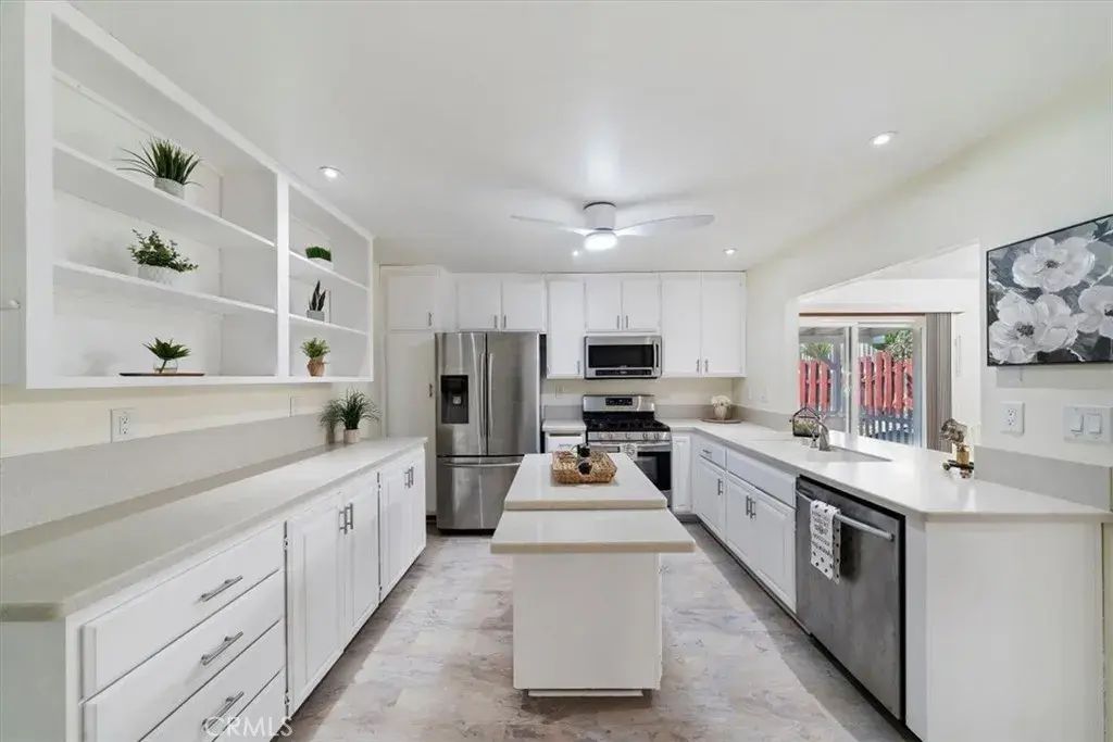 5082 Auburn, San Bernardino