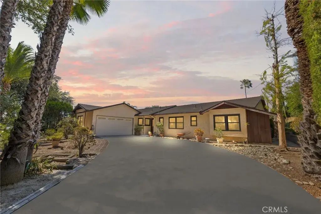 1483 Loma Sola Court, Upland