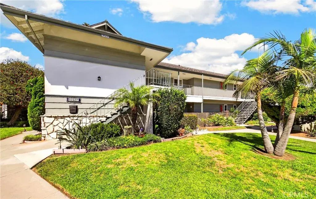 22831 Nadine Circle B, Torrance