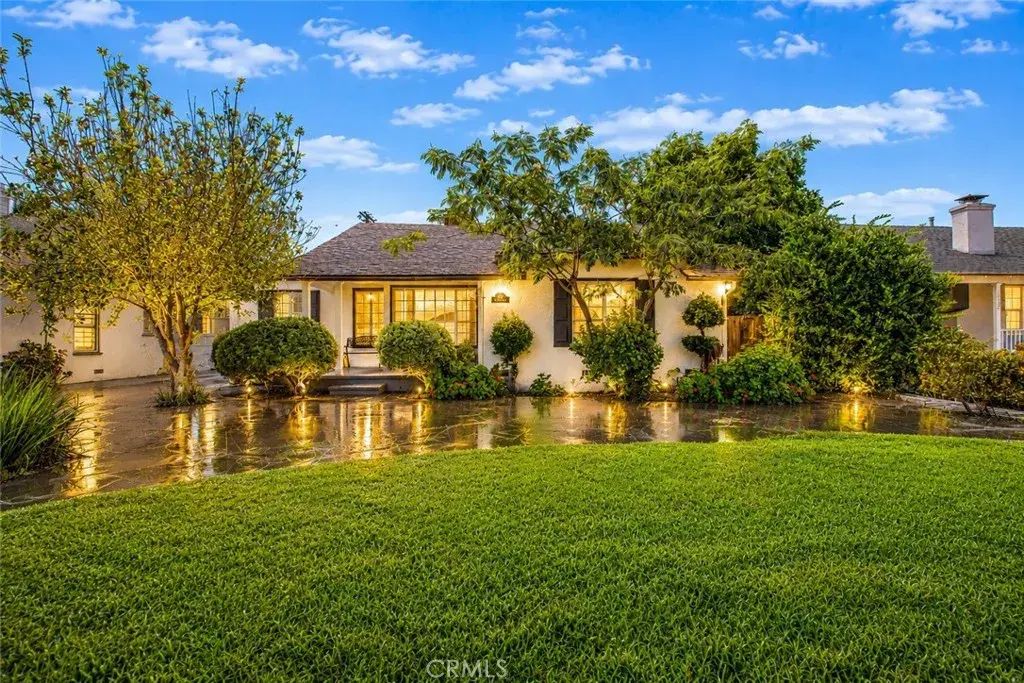 6331 Murietta Avenue, Van Nuys