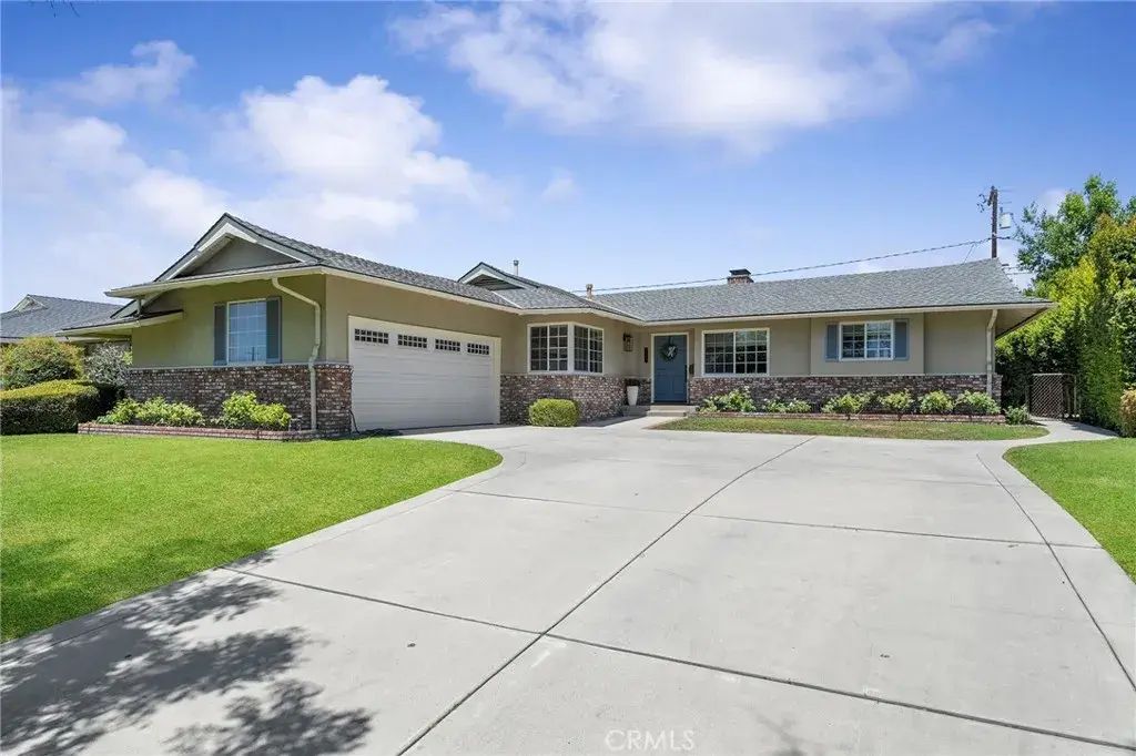 1163 E Bennett Avenue, Glendora