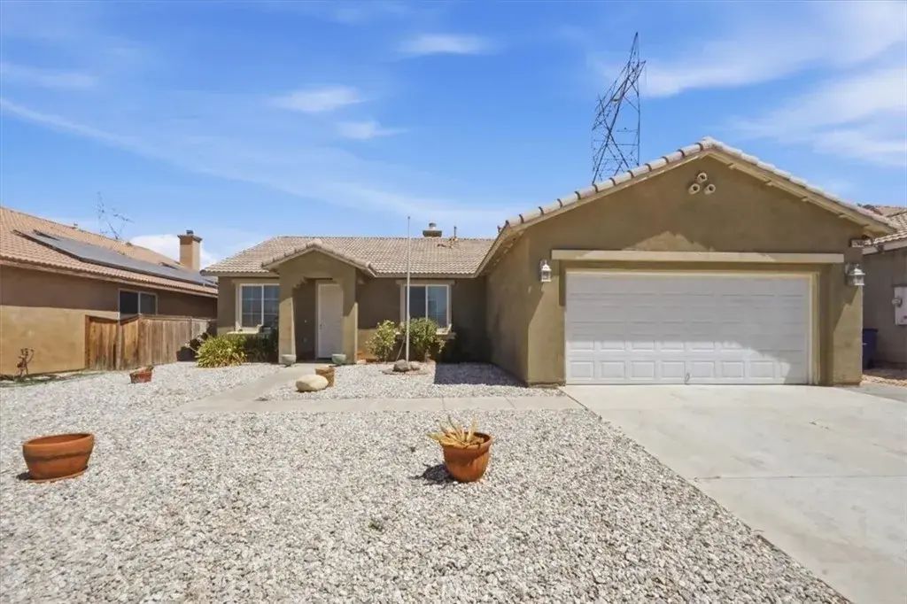 12605 Biscayne Avenue, Victorville