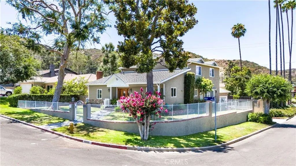 10159 Parr Avenue, Sunland