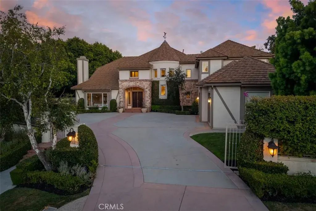 25472 Rapid Falls, Laguna Hills