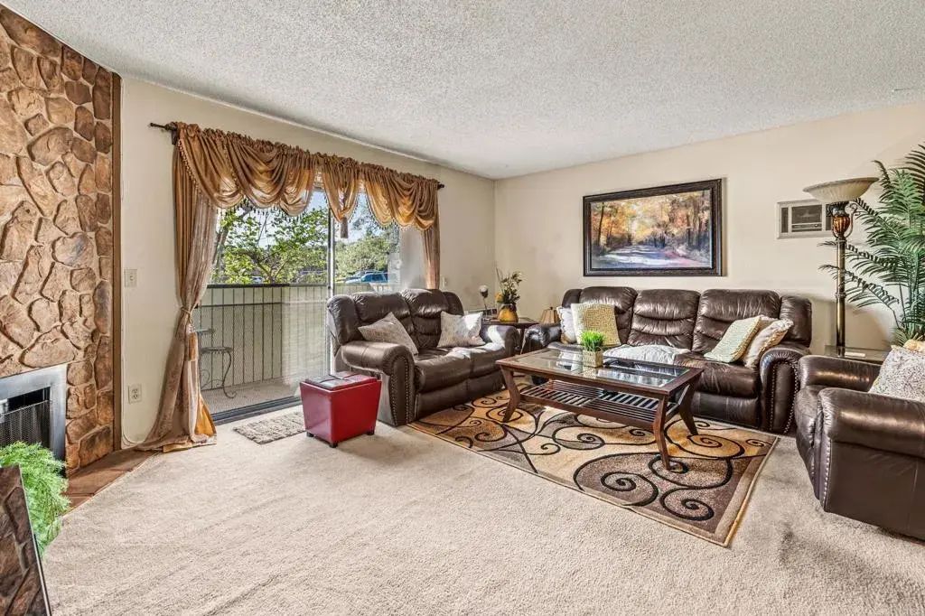 276 S Pierce Street, El Cajon
