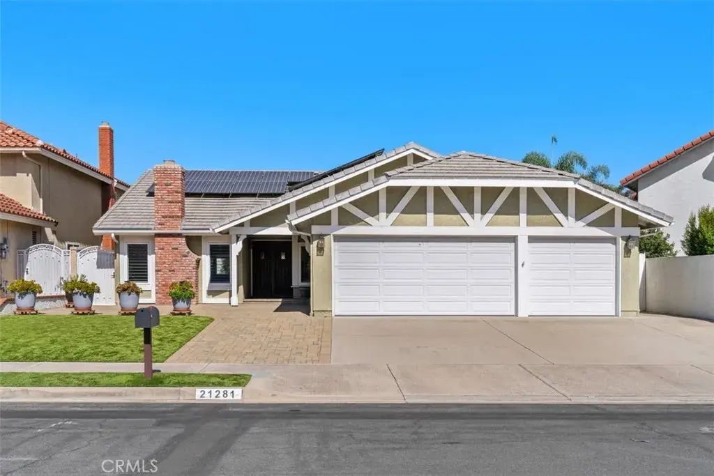 21281 Calle Recreo, Lake Forest