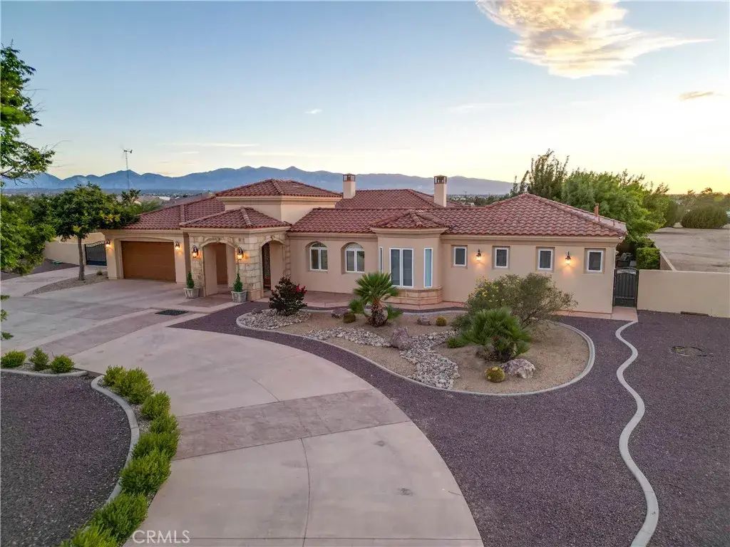 10230 Bellflower Street, Oak Hills