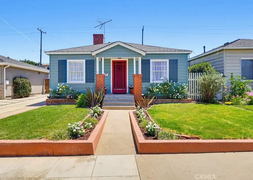 1366 Roycroft, Long Beach