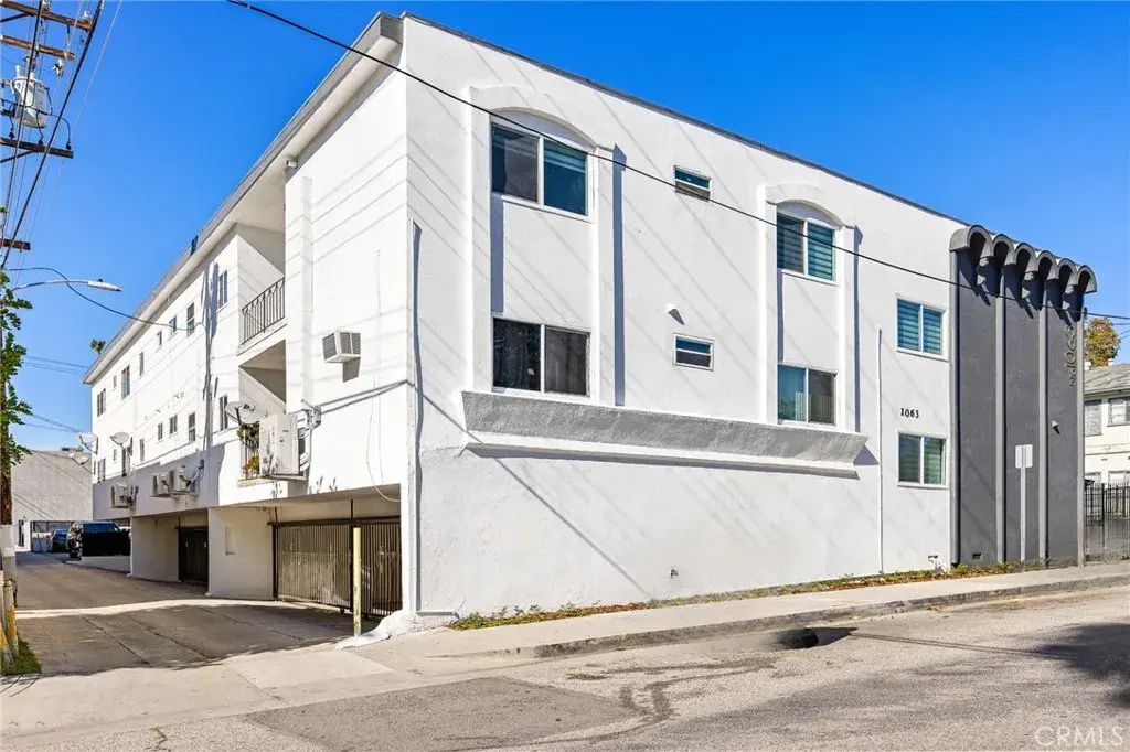 1063 Justin Avenue, Glendale