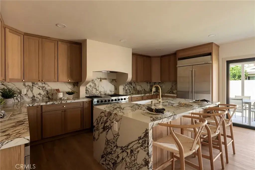6829 E Parapet, Long Beach