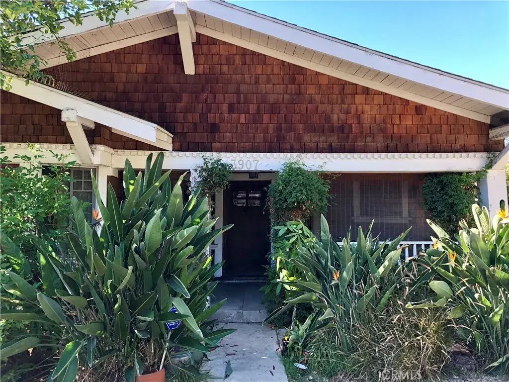 3907 Griffin Avenue, Los Angeles