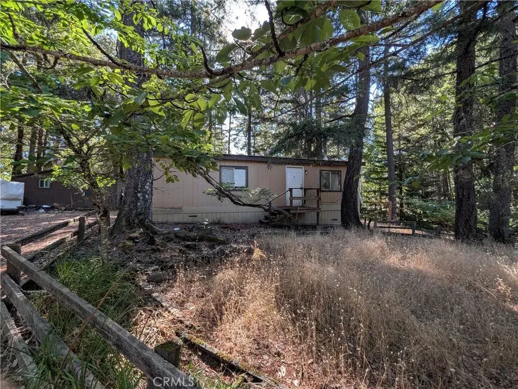 3955 Blackhawk, Willits