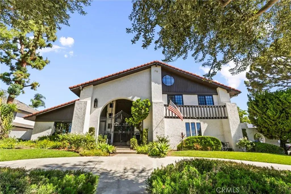 221 W Tennyson Street, Upland