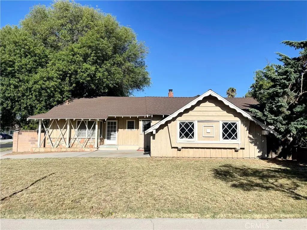 8403 Yolanda Avenue, Northridge