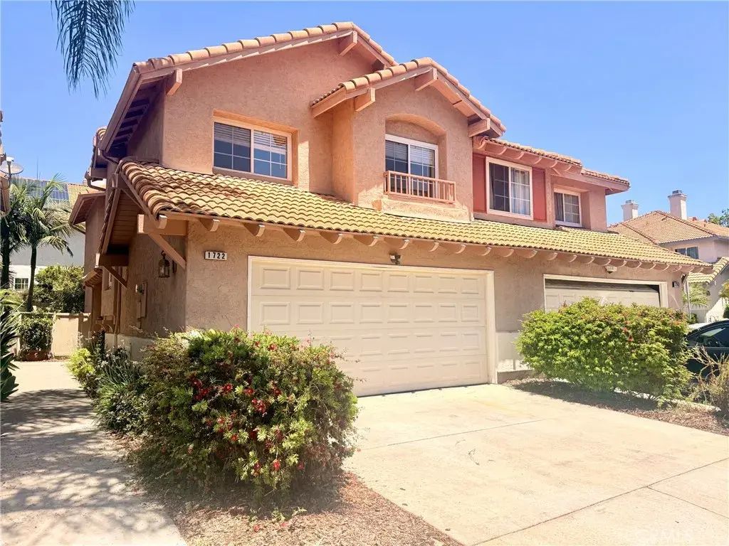 1722 Promenade, Vista