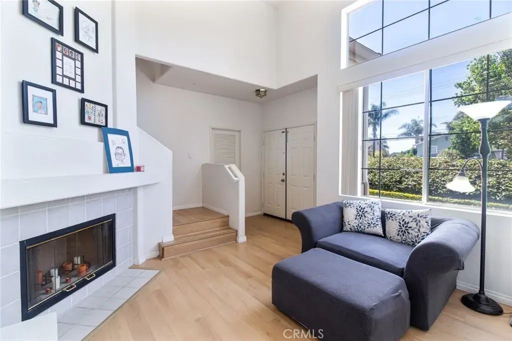 4560 Montecito Drive, La Palma