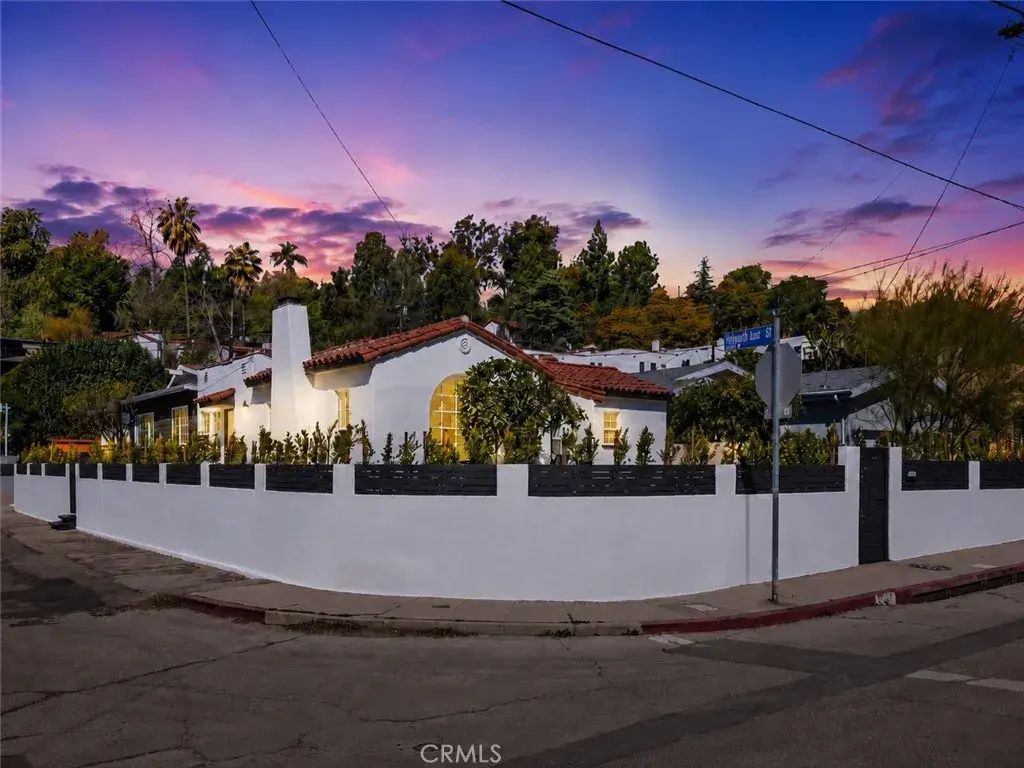 2201 Avon Street, Echo Park