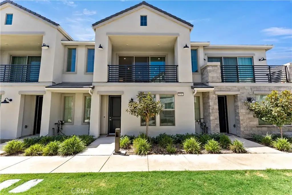 579 N Adler, Clovis