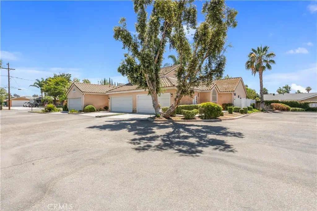 3514 Myers Street 3, Riverside