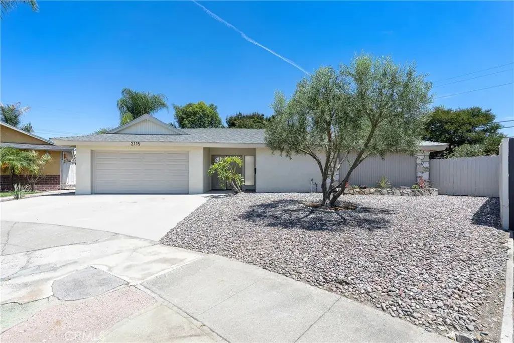 2115 E South Redwood Dr, Anaheim