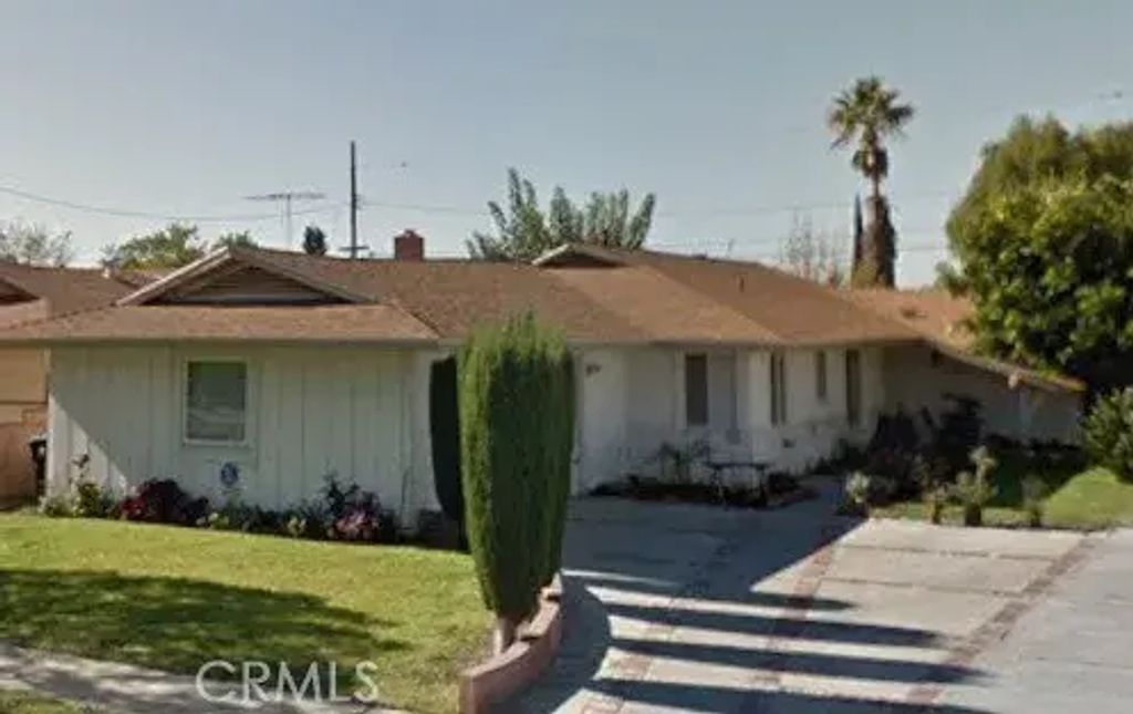 8673 Herrick Avenue, Sun Valley