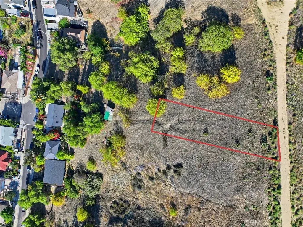 2921 Thomas, Los Angeles