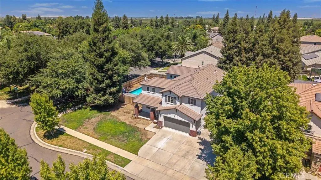 3320 W Glendale, Visalia