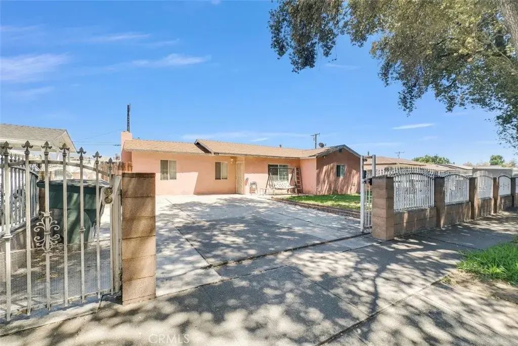 2295 Ramona, San Bernardino