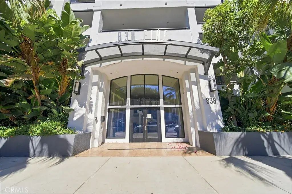 838 Pine 515, Long Beach