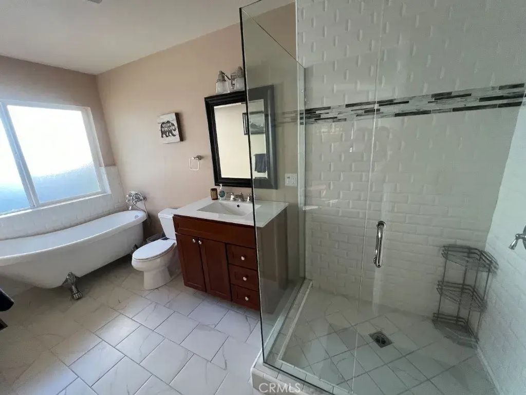 390 Canvasback Rd, Big Bear Lake