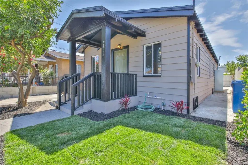 8511 Maie, Los Angeles