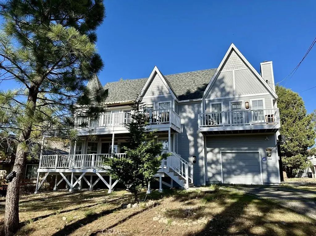 783 Villa Grove, Big Bear