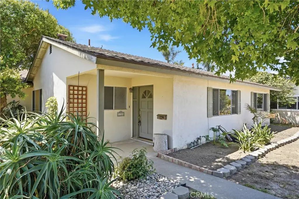 1108 E Mango, Lompoc
