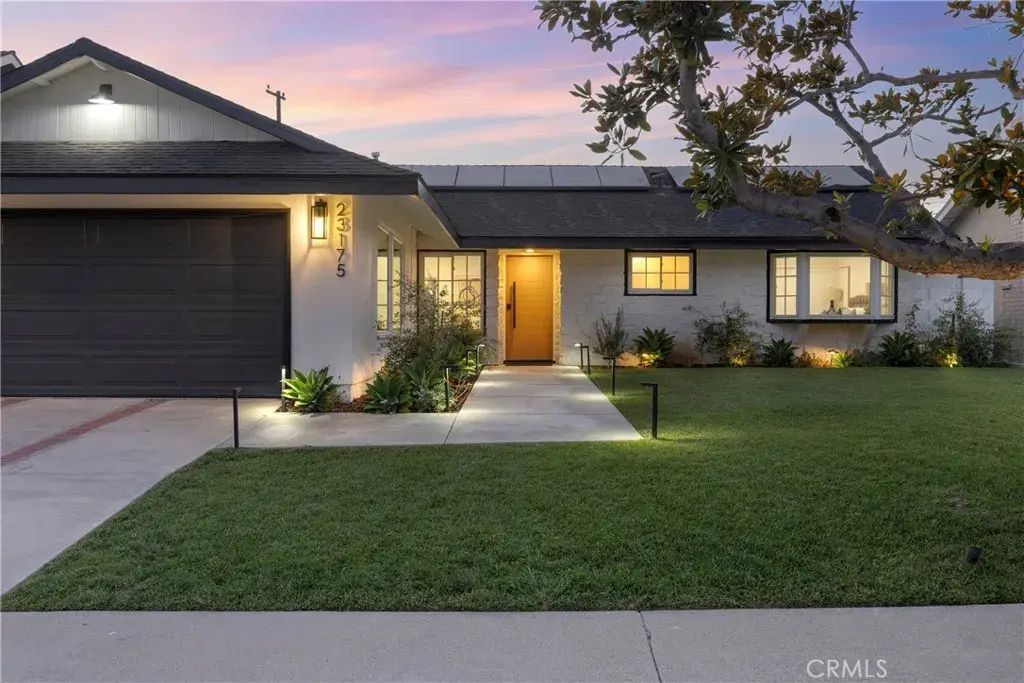23175 La Vaca, Lake Forest