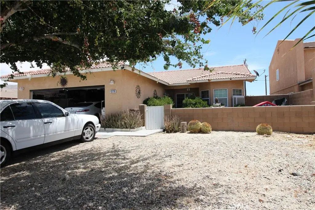 13778 Luis, Desert Hot Springs