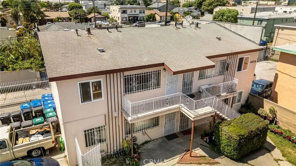 1423 Martin Luther King Jr Avenue 3, Long Beach