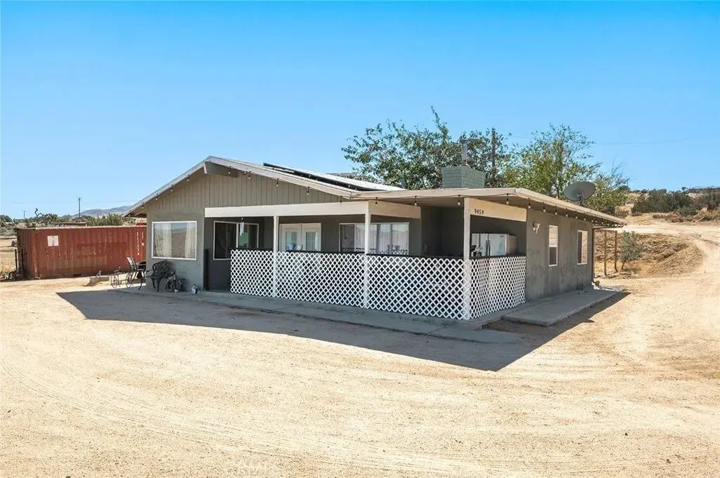 9459 Valley Vista, Apple Valley