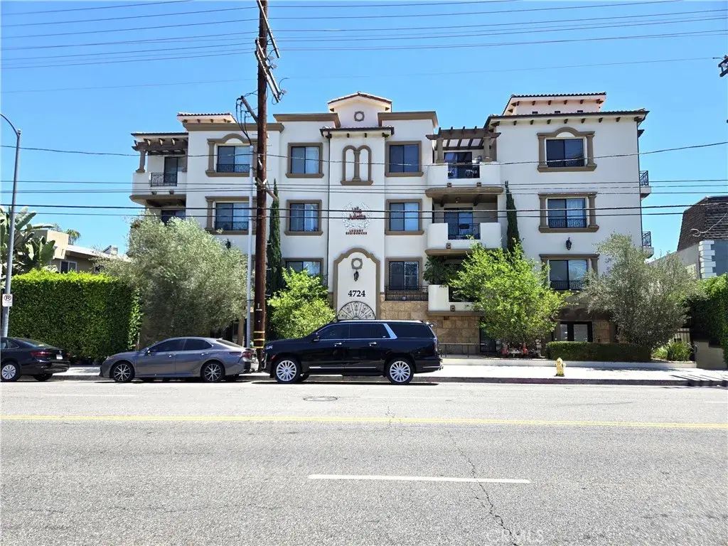 4724 Kester Avenue 409, Sherman Oaks