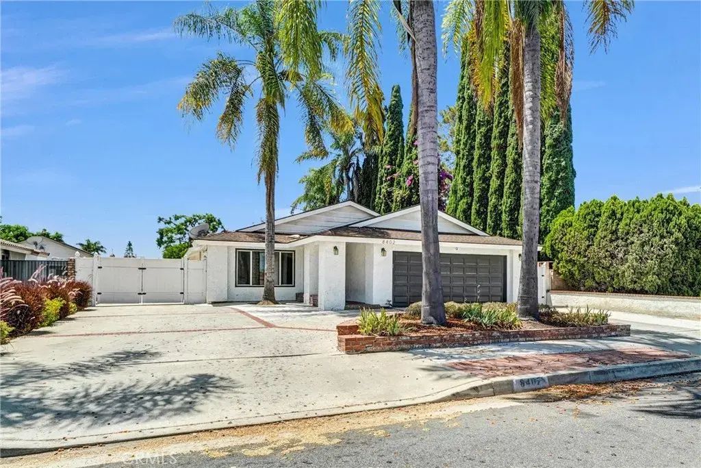 8402 Crescent Avenue, Buena Park