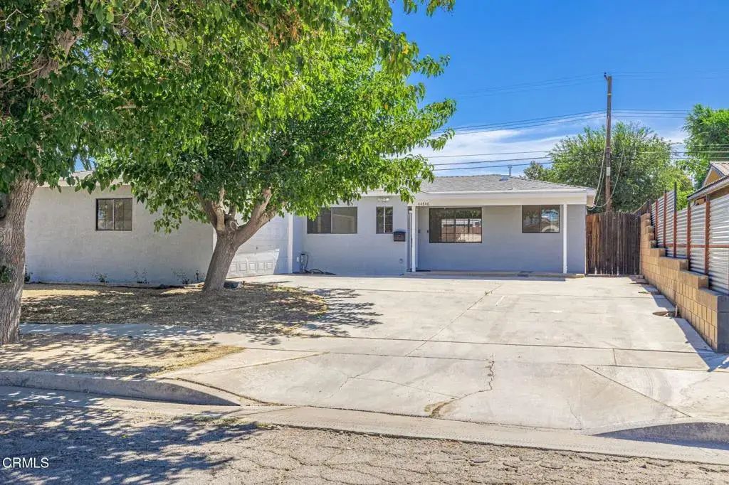 44846 Andale Avenue, Lancaster