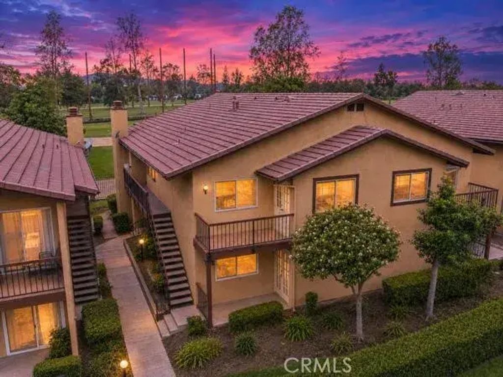 3274 Little Mountain, San Bernardino