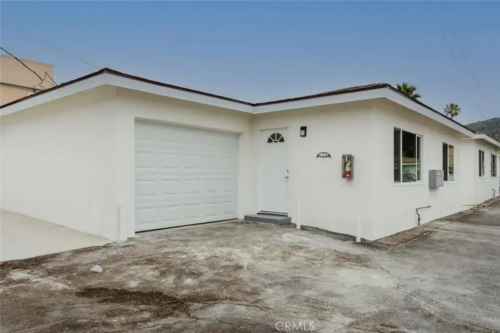 7730 Wyngate, Tujunga